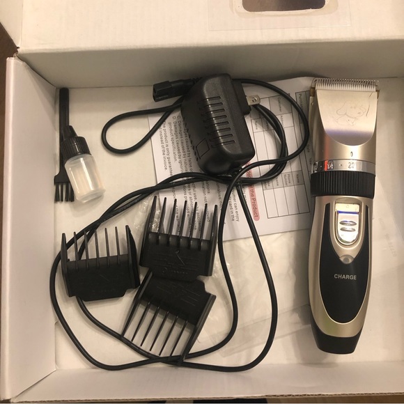 MounTEK Rechargeable Professional Dog Cat Grooming Razor Clippers - Picture 2 of 4